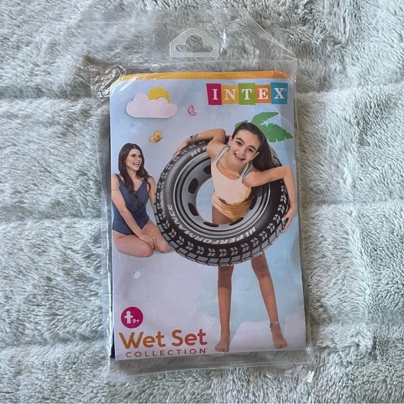 ❇️ 🆕 $5 Add-On | Intex 36" Inflatable Tire Pool Floatie - Picture 4 of 5